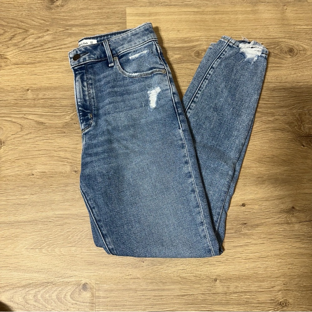 Abercrombie & Fitch Super Skinny Ankle High Rise Jeans